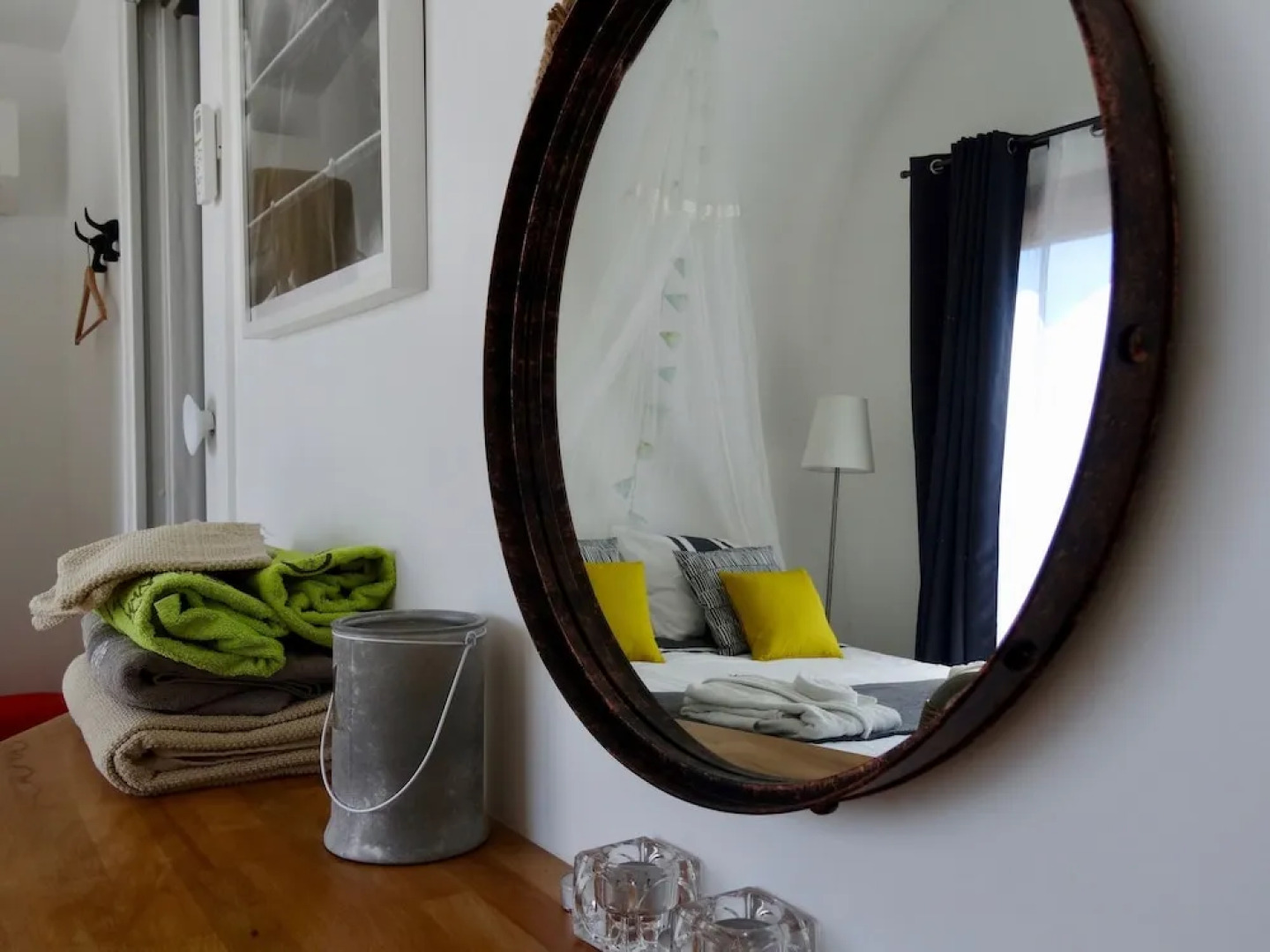 Tipi Lounge and breakfast