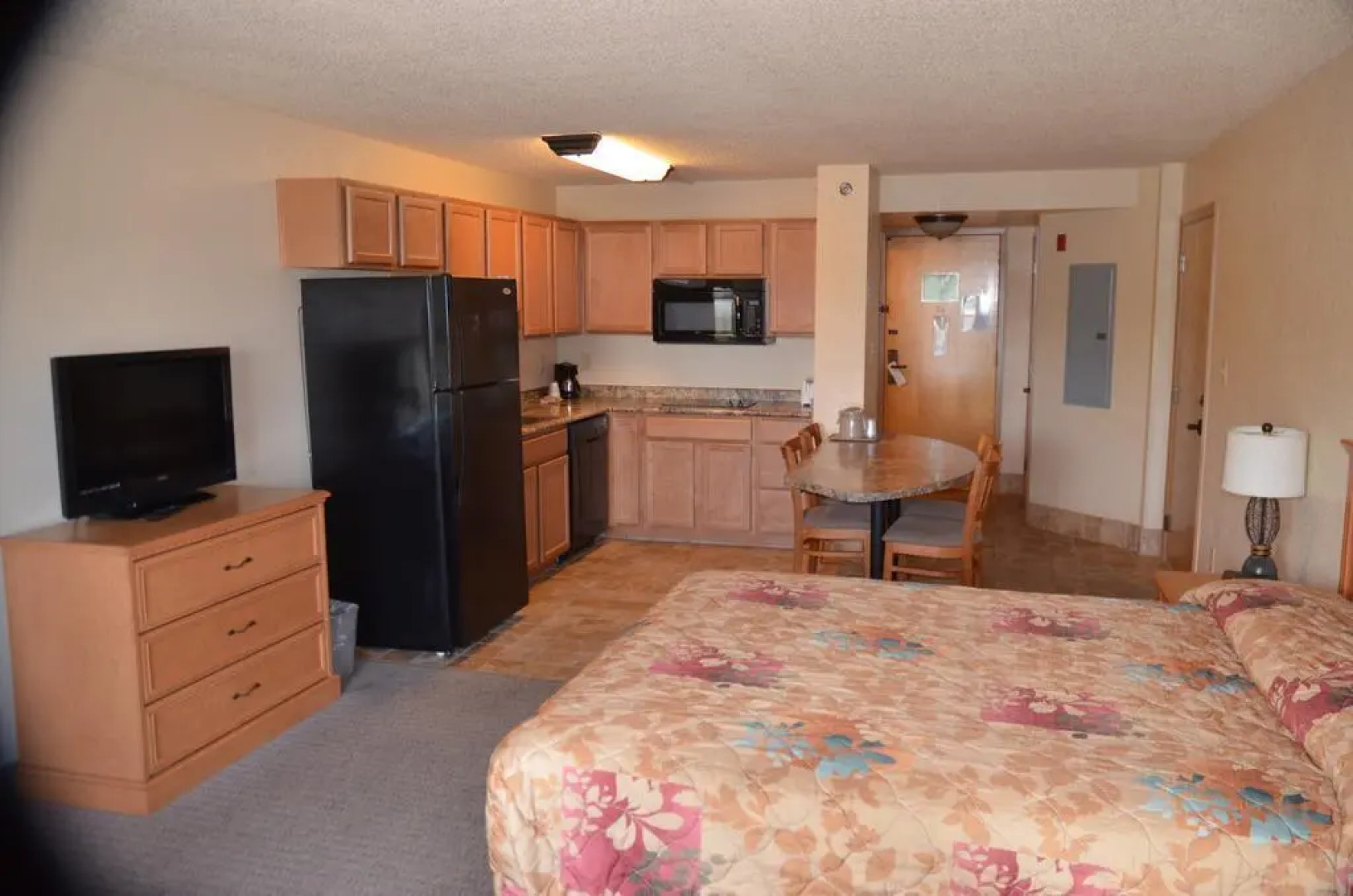 Grand Smokies Resort Lodge