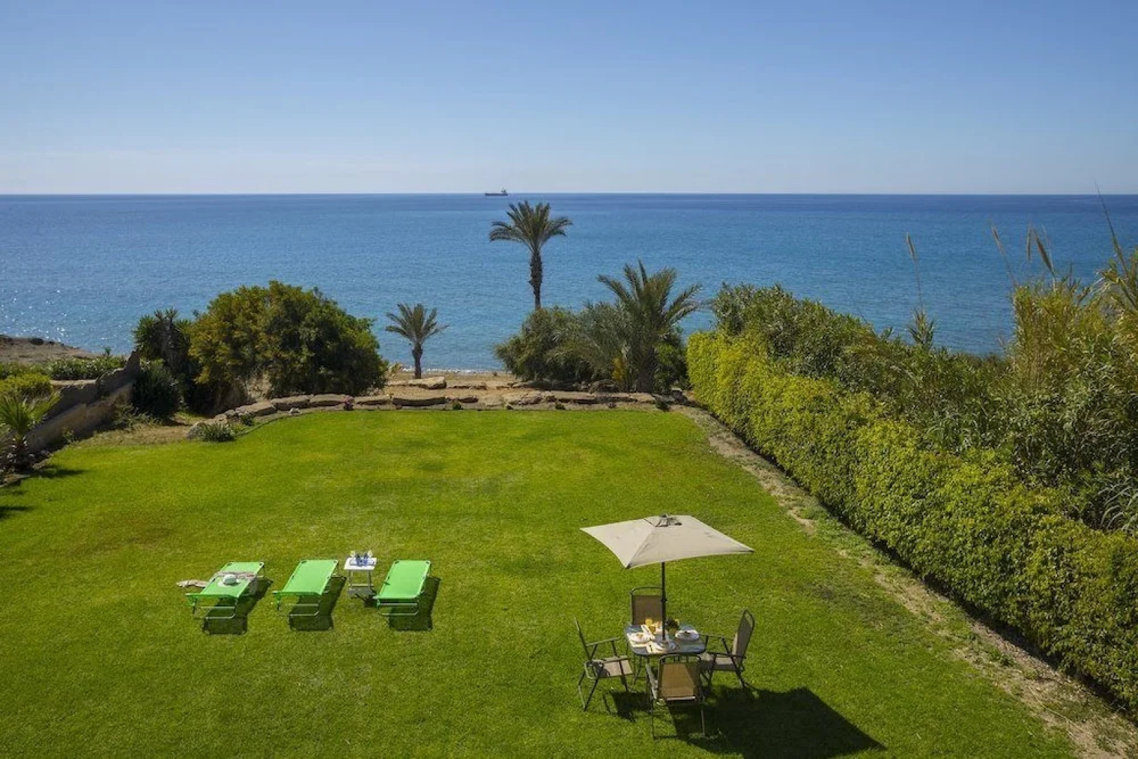 Lamaz Maroni Beachfront Villa