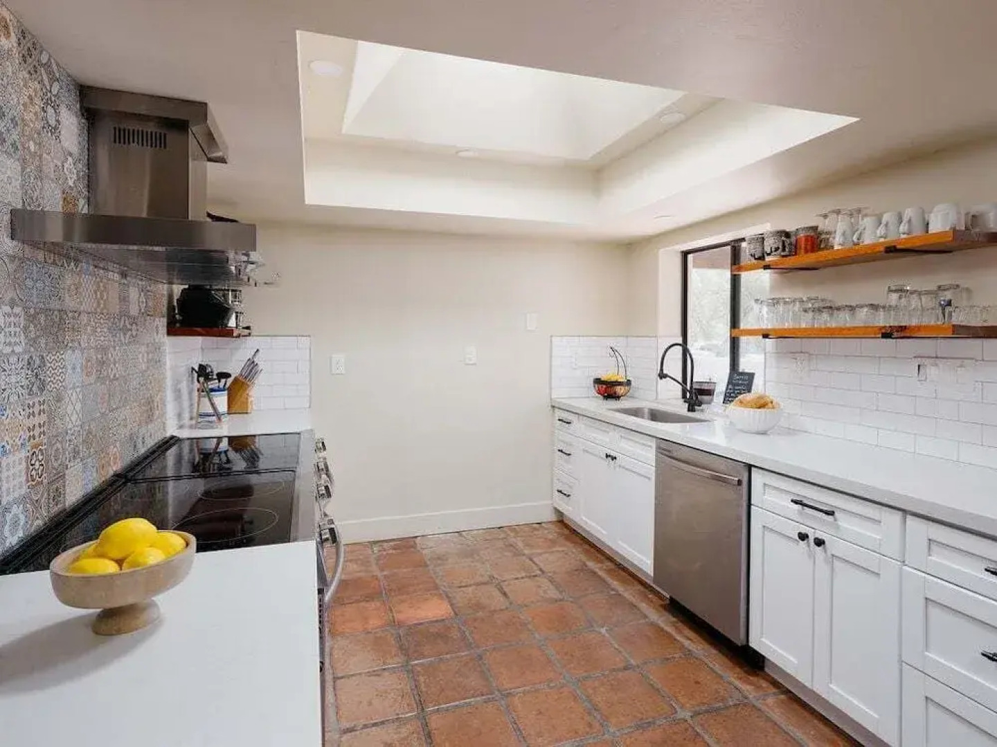 Bed Rock Desert -pool Heat Available - Spring Break