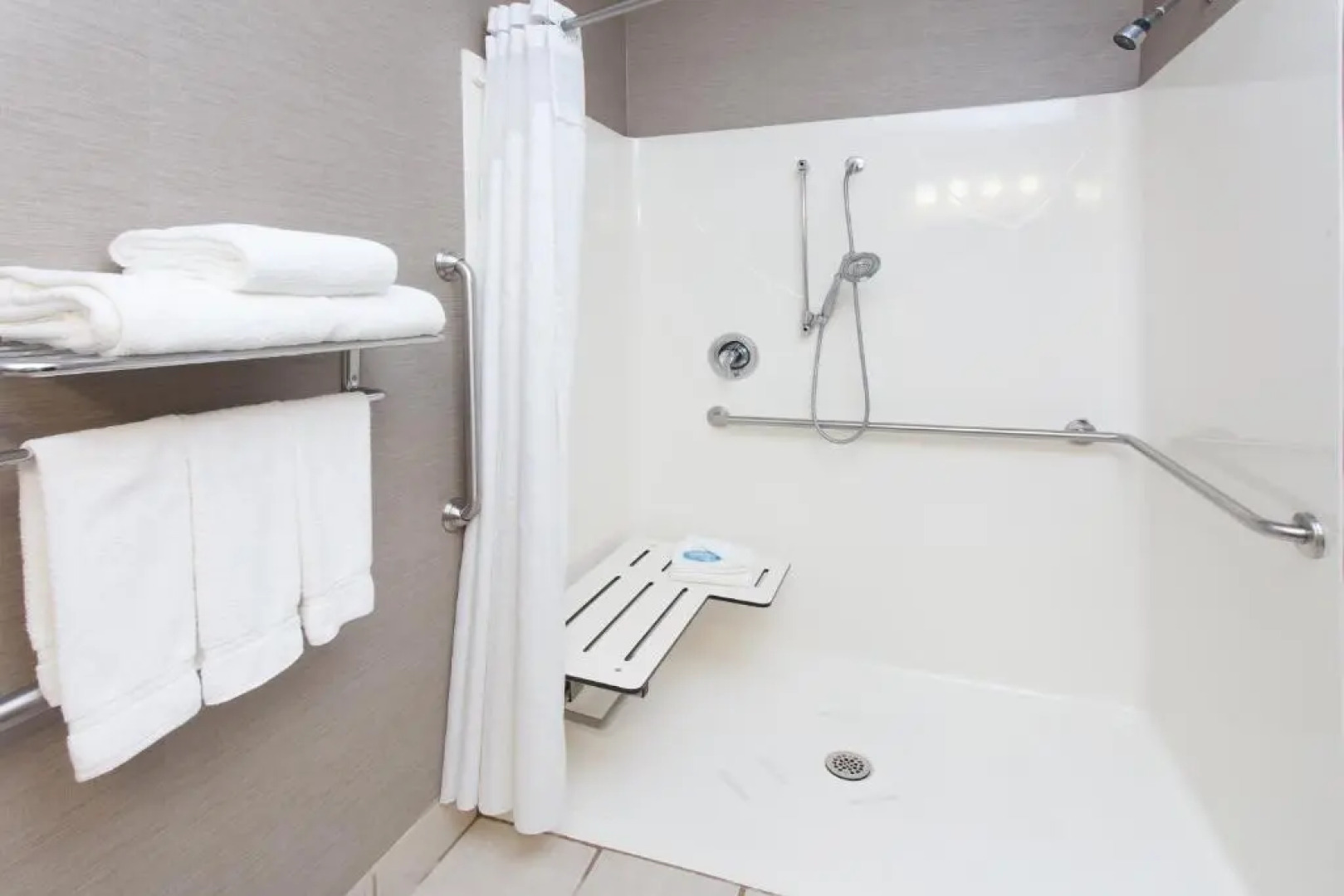 Holiday Inn Express Hotel & Suites Buford-Mall Of Georgia