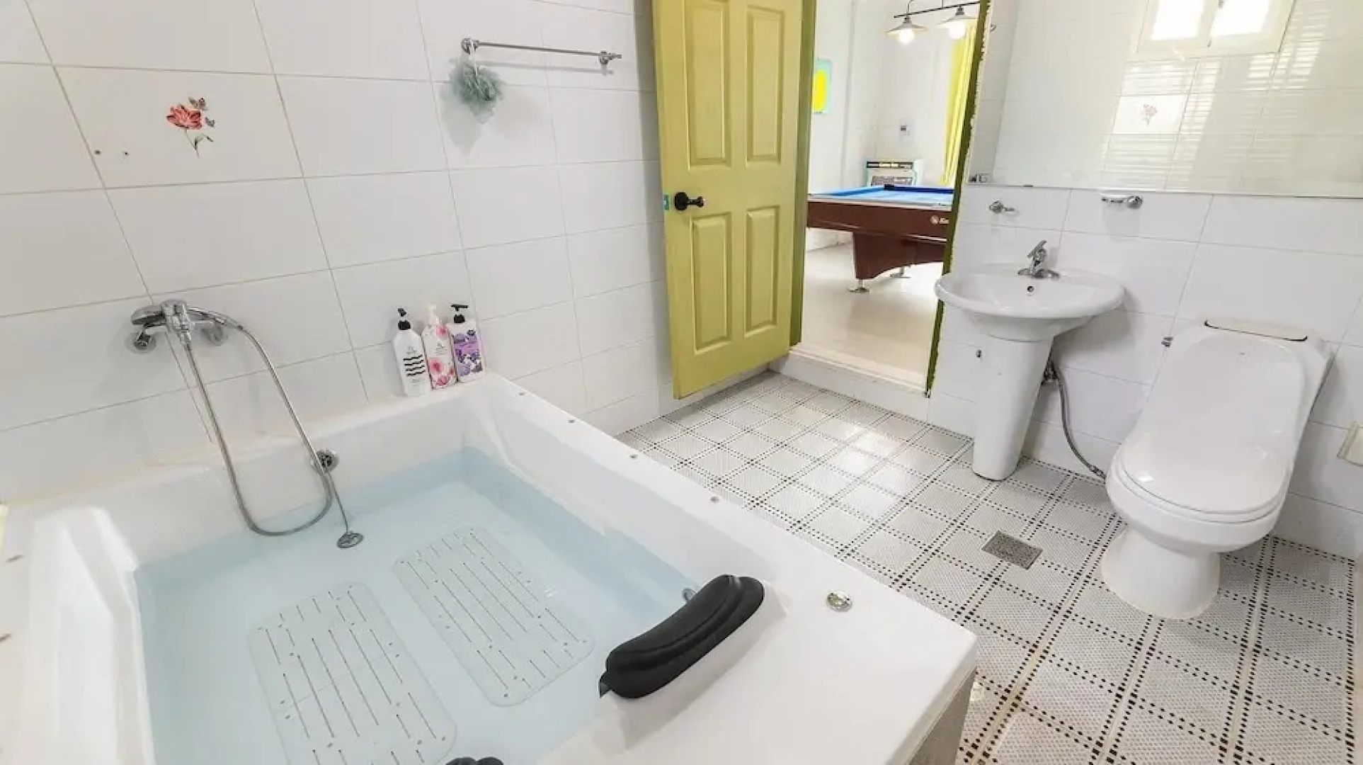 Gapyeong Go to the Playground Pension