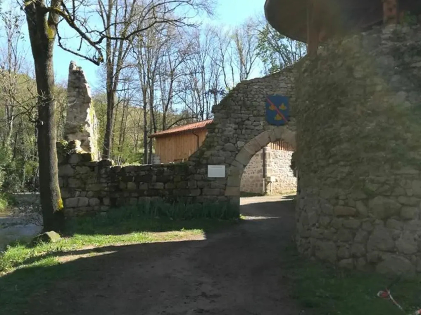 Gîte Salt-en-Donzy, 5 pièces, 8 personnes - FR-1-496-10