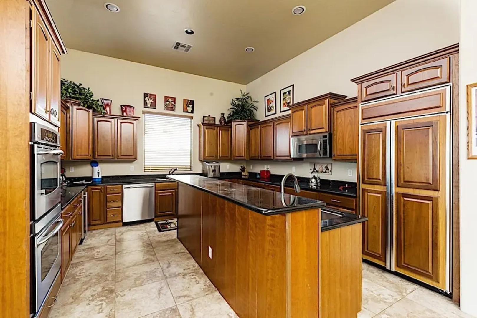 Field of Dreams 3BR by Casago