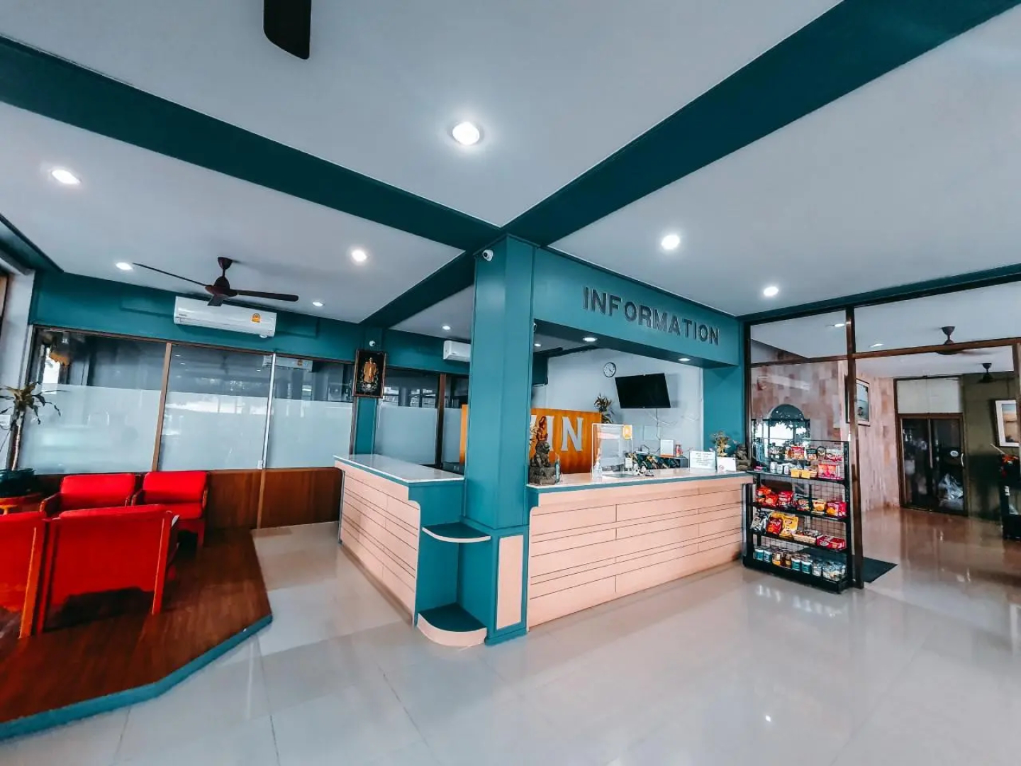 Win Hotel