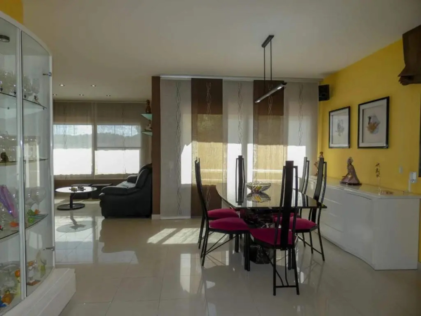 Washingtonia Villa near Sitges