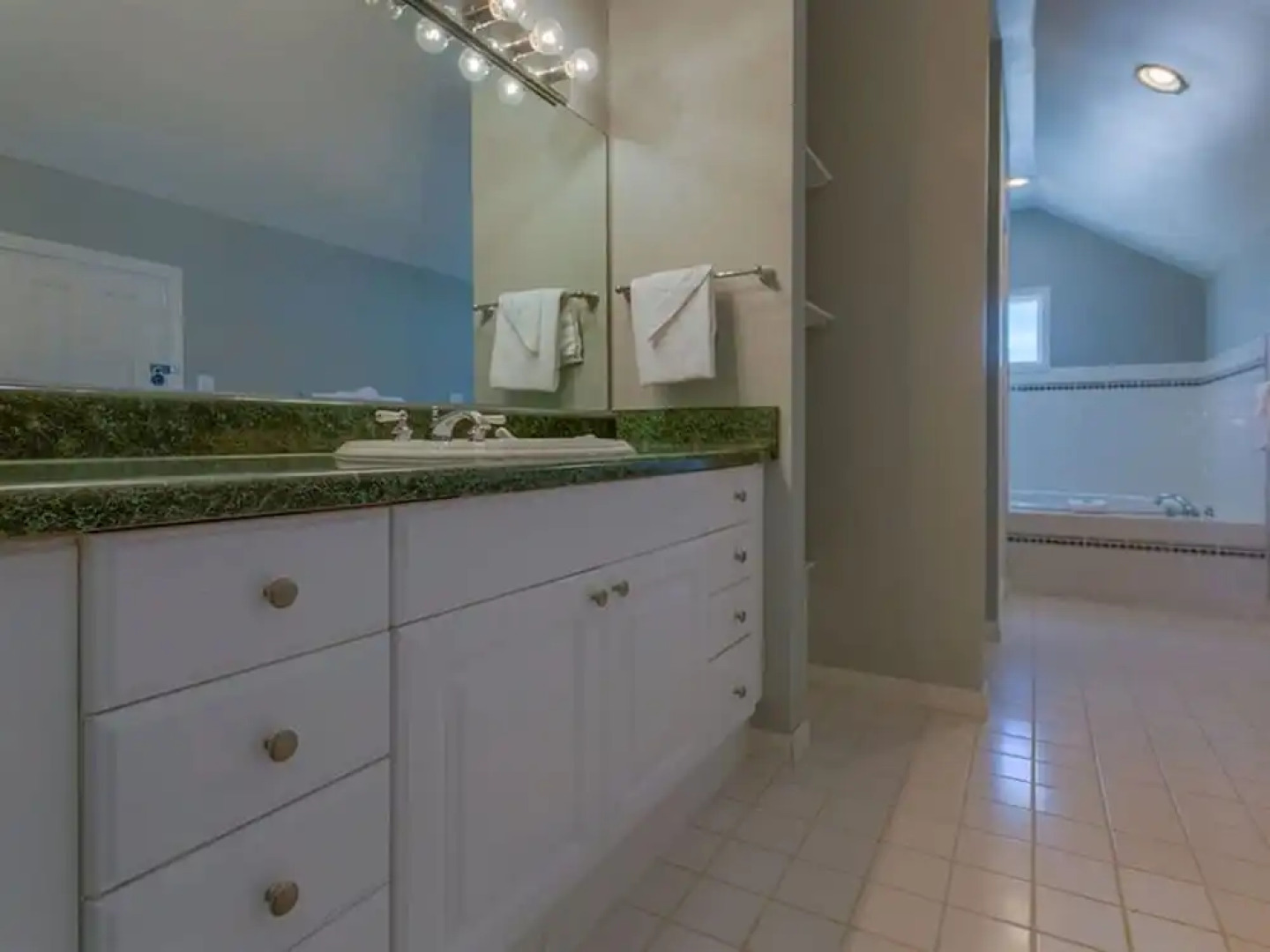 C-Glass by Meyer Vacation Rentals