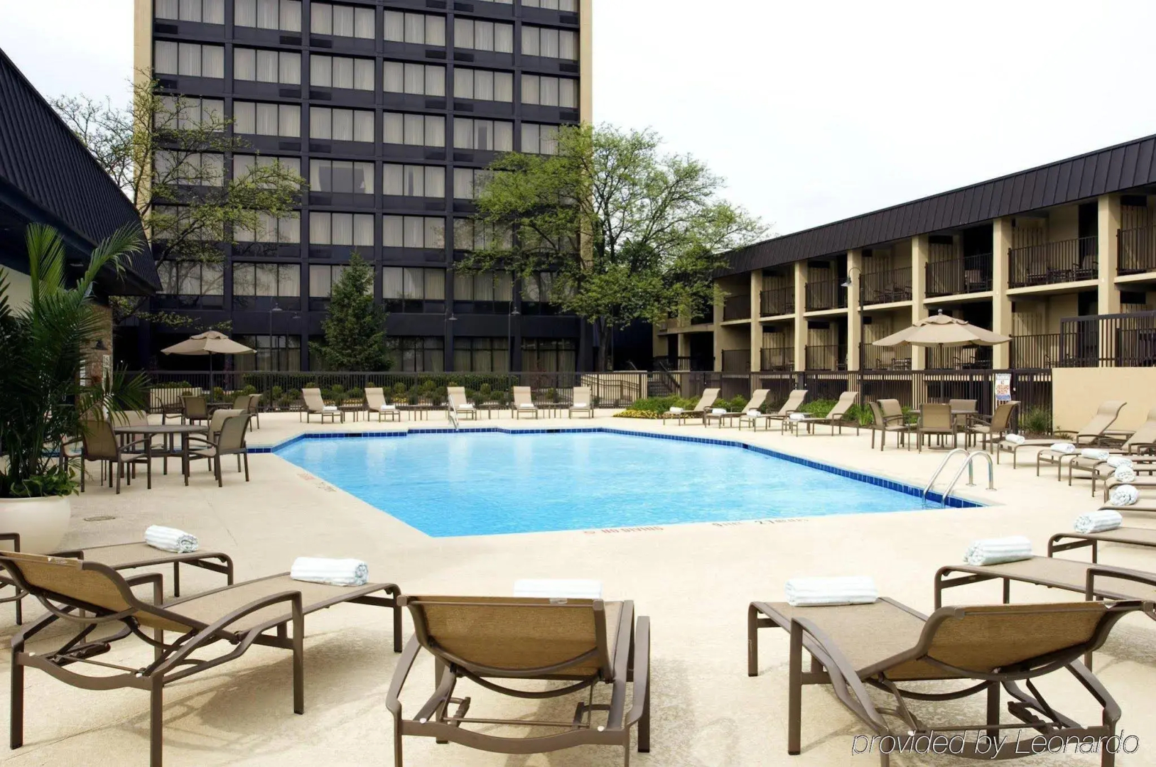 Delta Hotels by Marriott Cincinnati Sharonville