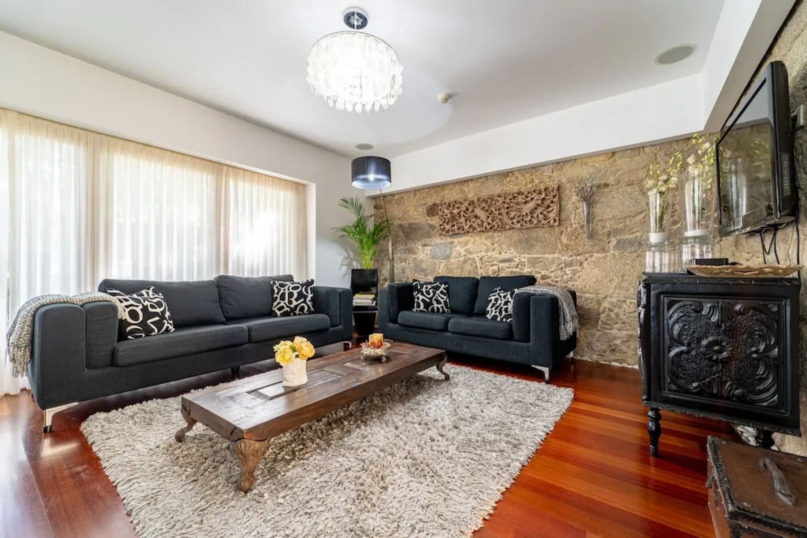 Villa com Piscina Braga by Izibookings