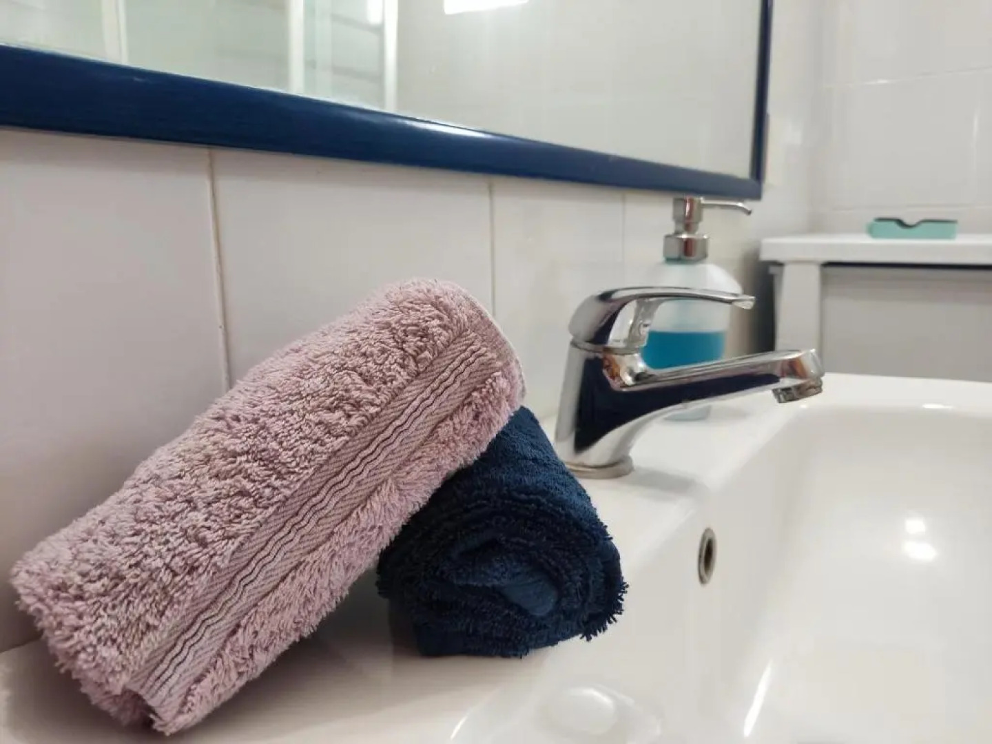 ANASSA HOME A Spacious Cretan House Next To The Sea, Family and Couple Friendly with Terrace in Makry Gialos & Ierapetra