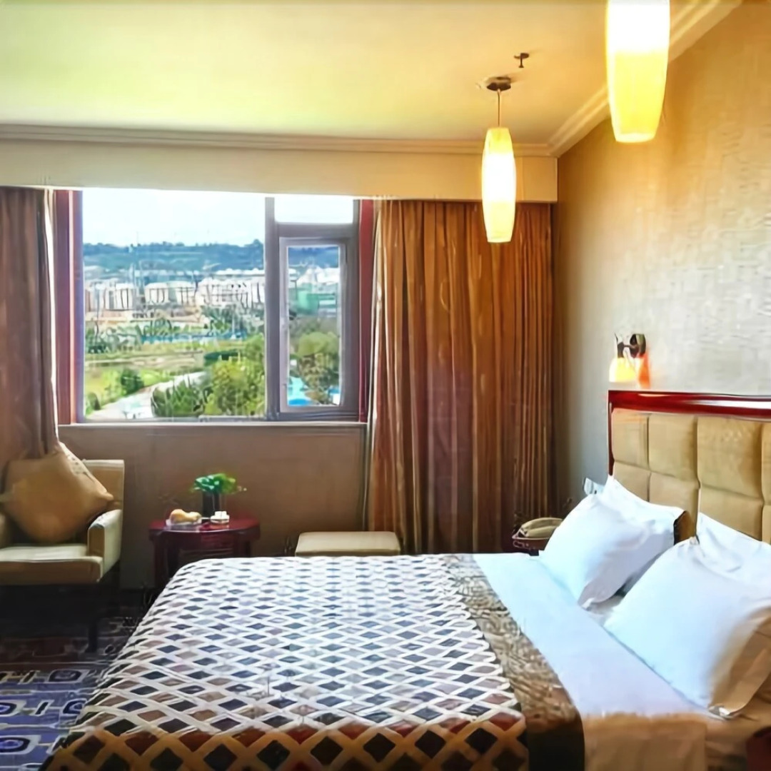 Ming Ren Grand Hotel