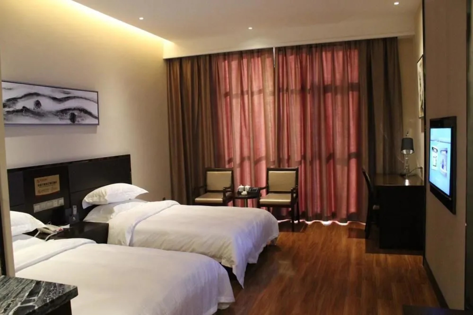 Changyang Xiazhou Qingjiang Holiday Hotel