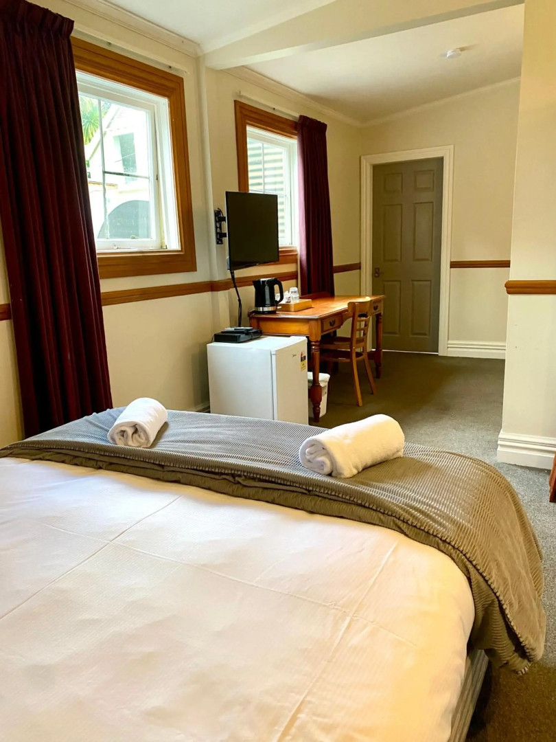 Shepherds Arms Hotel