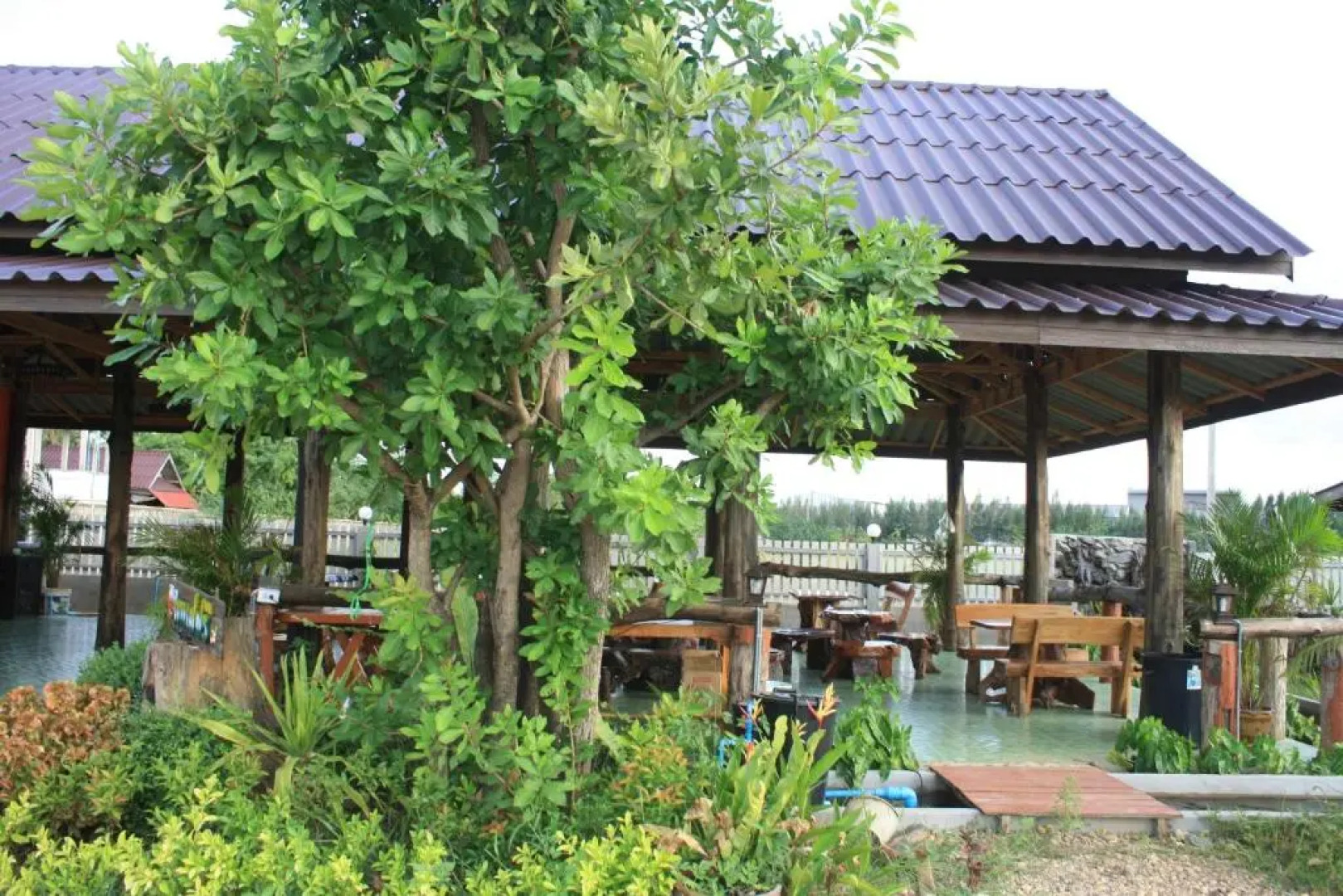 Ban Suan Kulap Keaw Resort