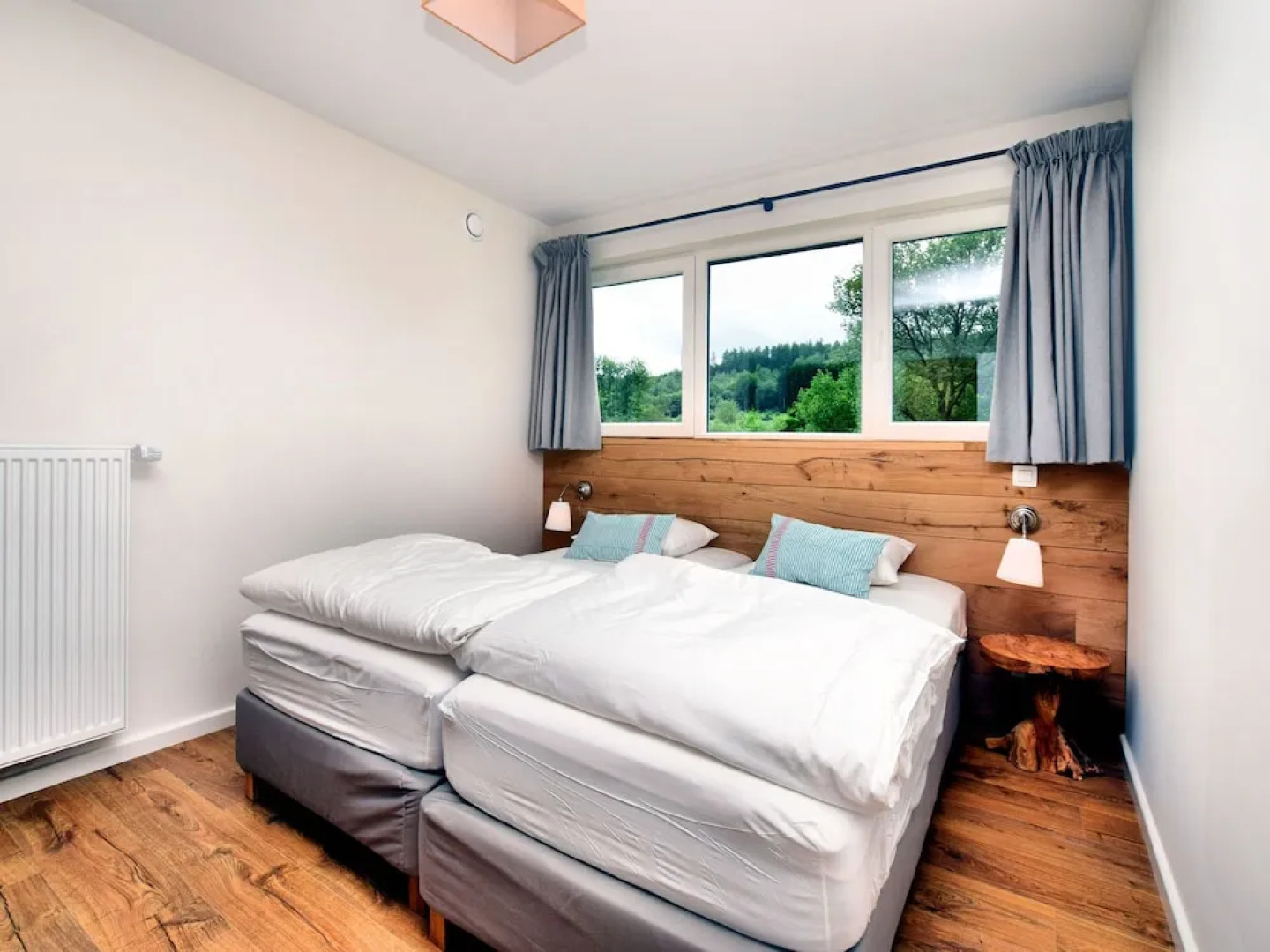 Combination of two Beautiful, Luxuriously Renovated Homes With En-suite Bathrooms