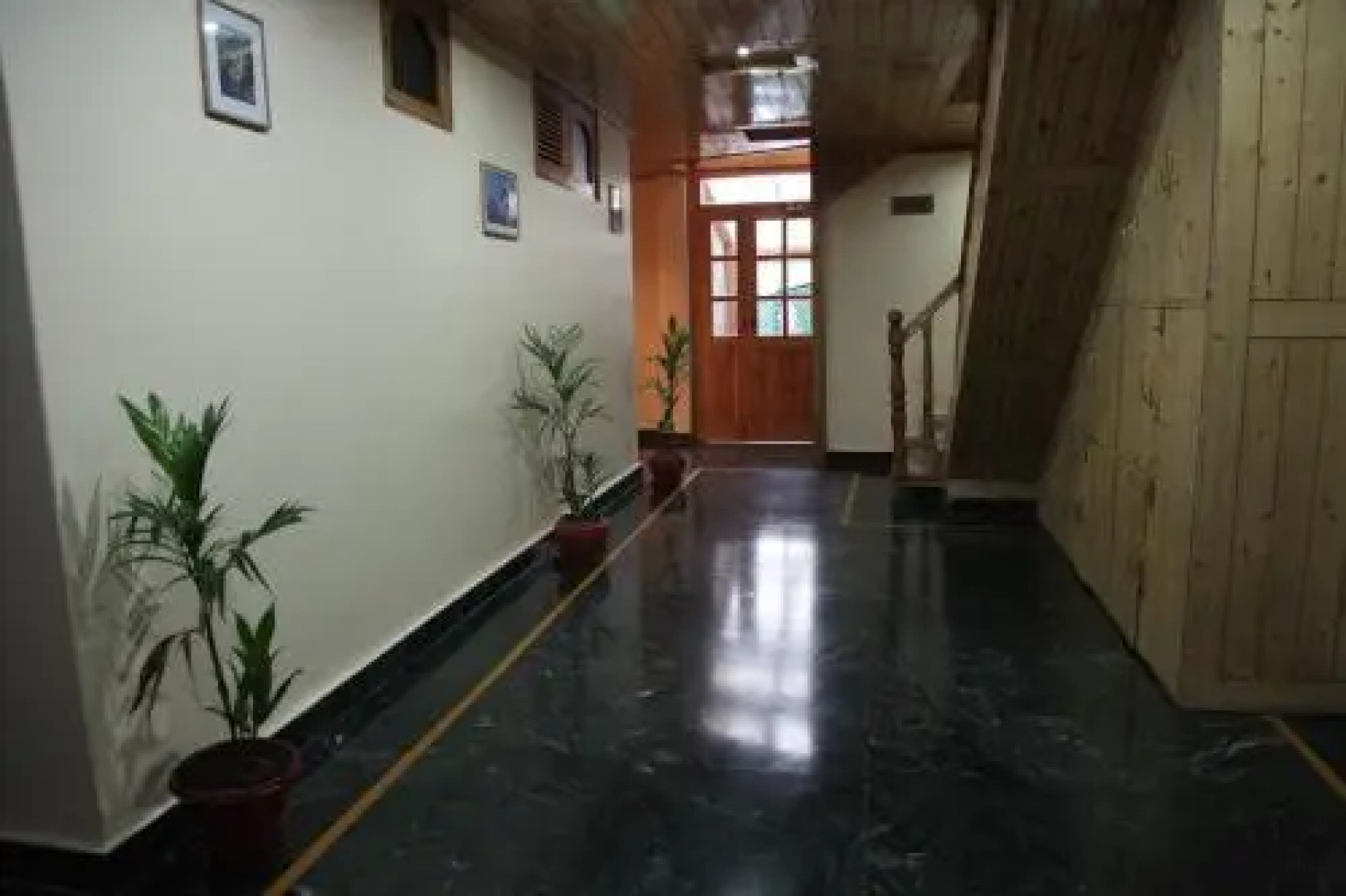 Hotel Naggar Delight