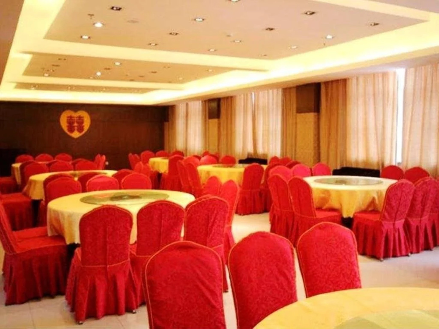 St Pauli Hotel - Xianning