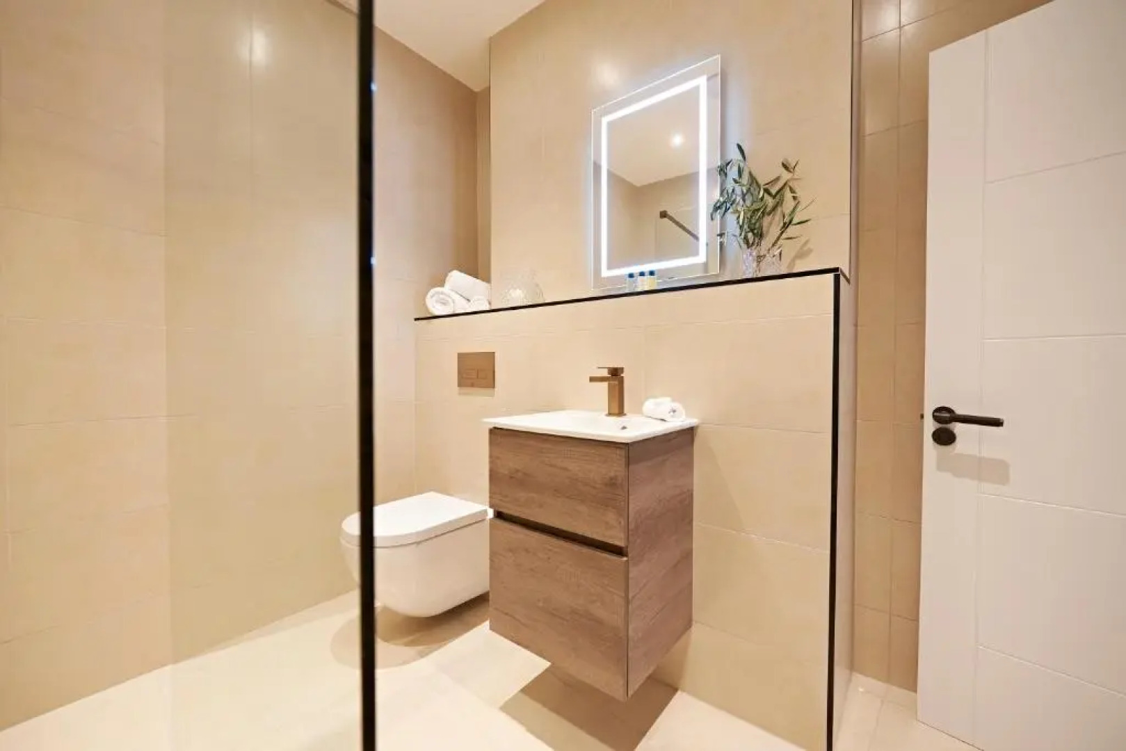 Valentinos Restaurant With Rooms