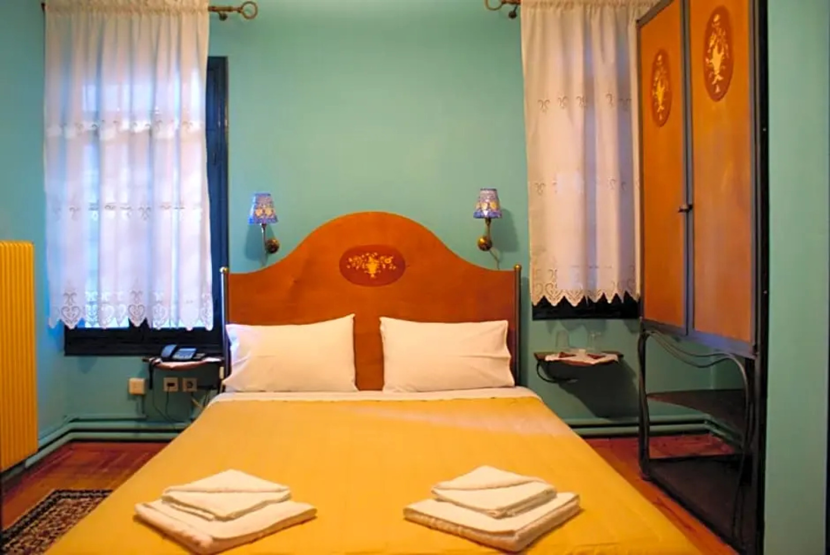 Oikia Mitsiou Traditional Inn