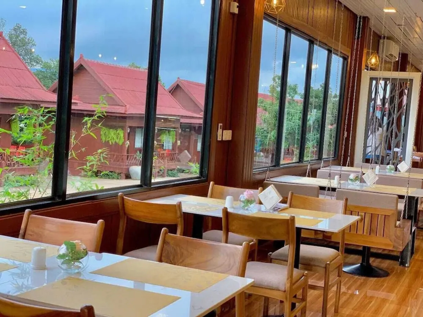 Rattanakvisal Boutique