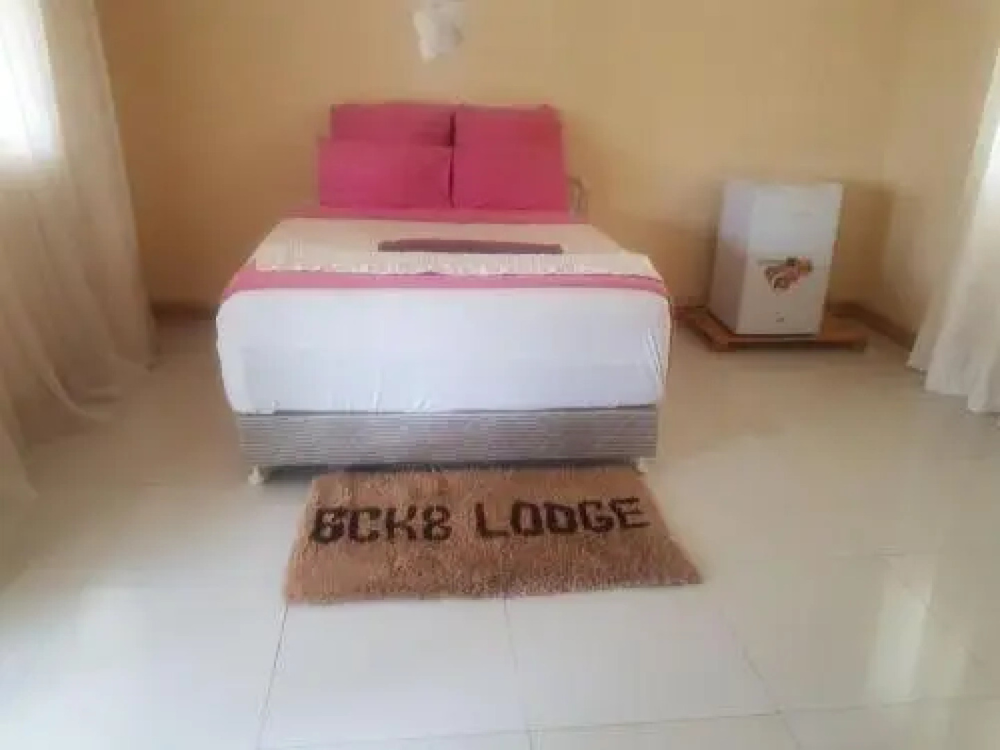 Bck8 Executive Lodge