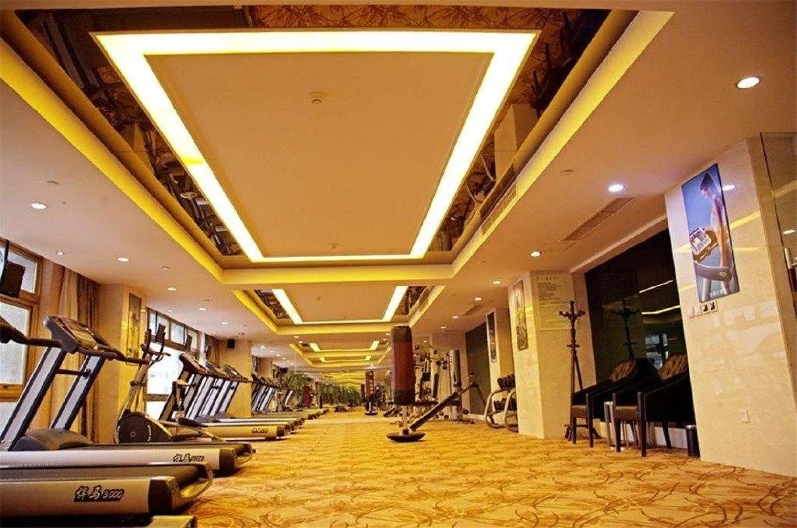 Jinding Hotel