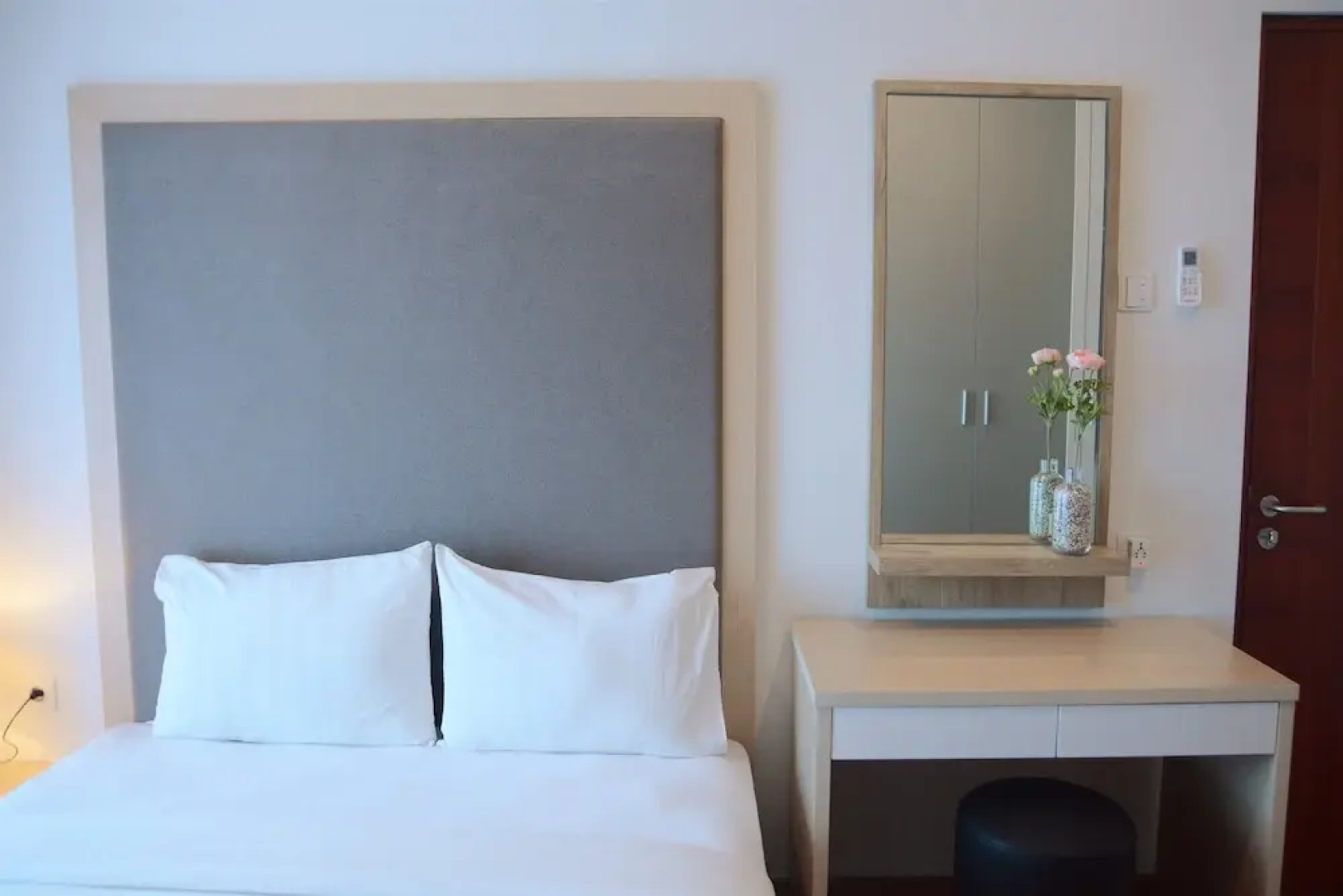 Luxury 2BR Roseville Soho & Suite Apartment near ICE BSD