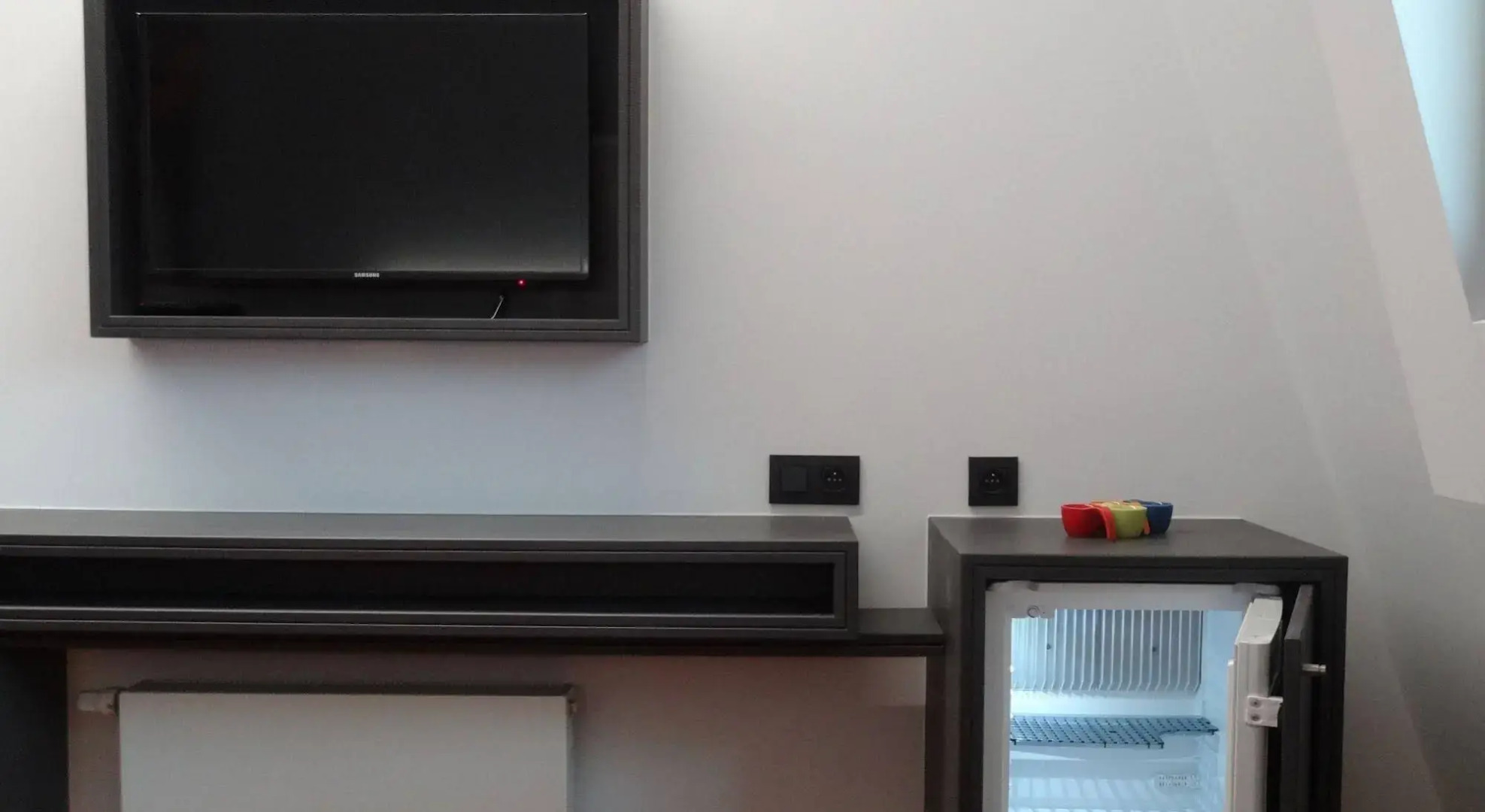 Sleep Well Youth Hostel