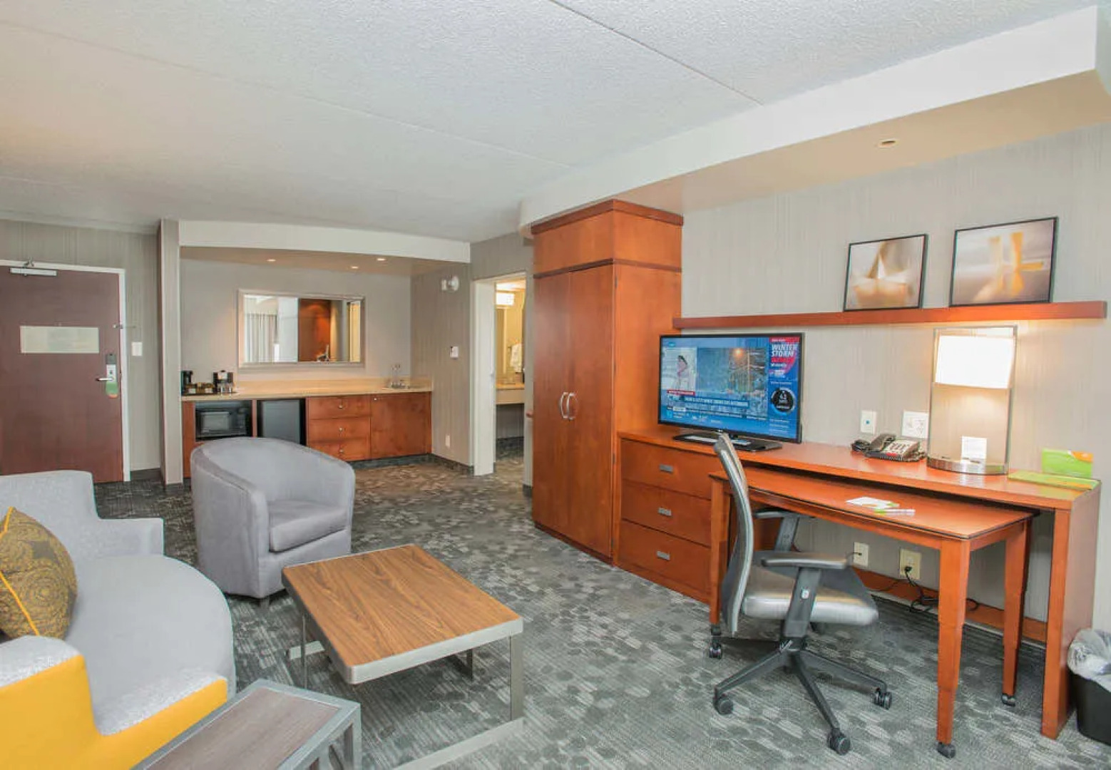 Courtyard Cincinnati North at Union Centre