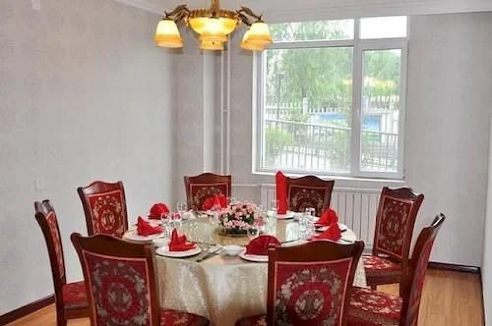 Hongcai Qianziyuan Hotel