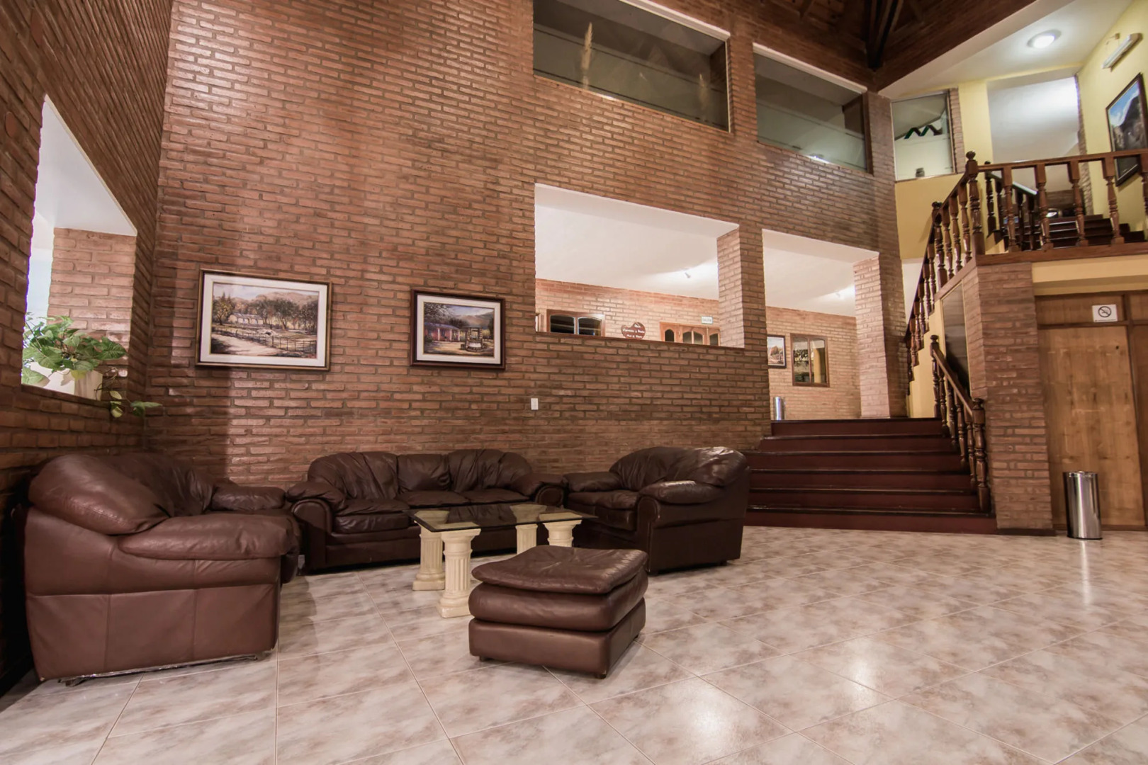 Pinares del Cerro Resort & Suites