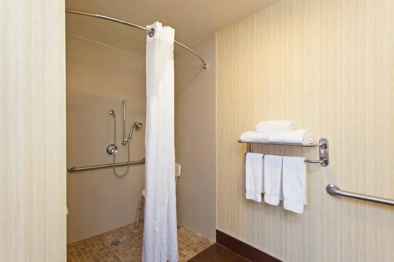 Holiday Inn Express And Suites - Twentynine Palms- Joshua Tree