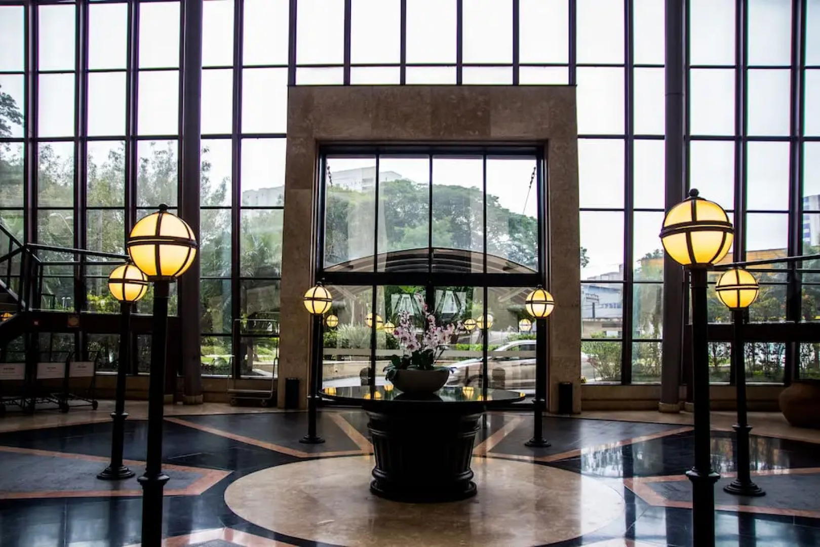 Summit Flat Service São José dos Campos