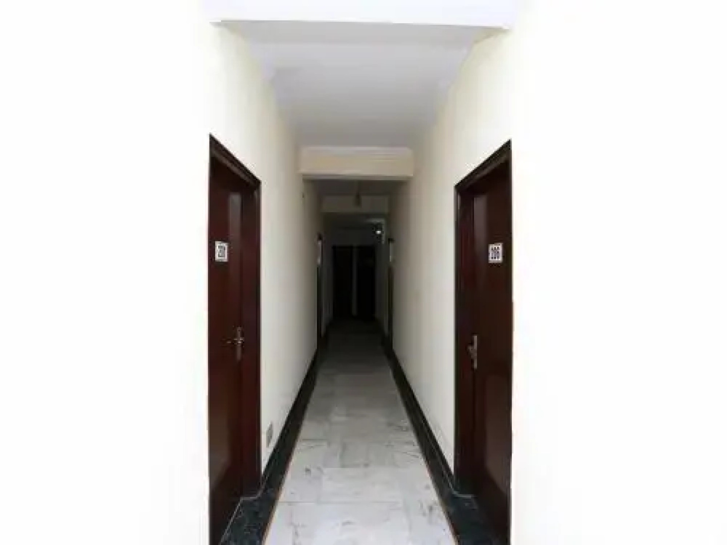 The Grand Avenue Hotel By OYO Rooms