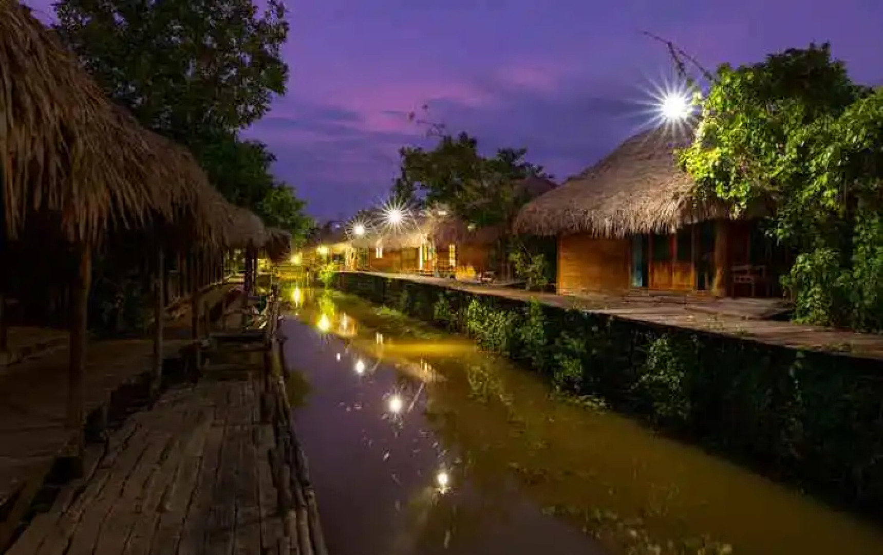 Baan​ Tonlamphu​ Pakpra