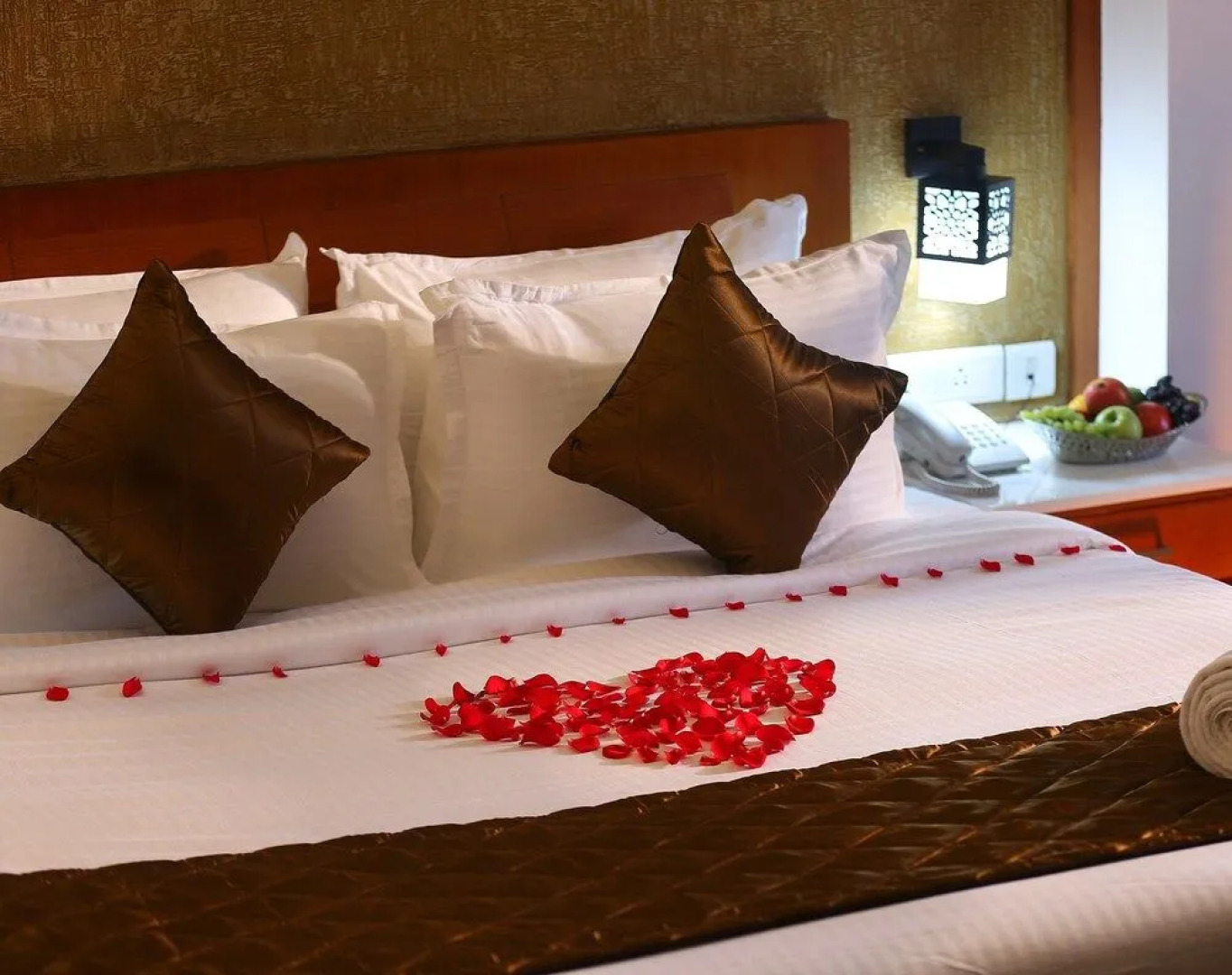 Kgees- HillTown Hotel