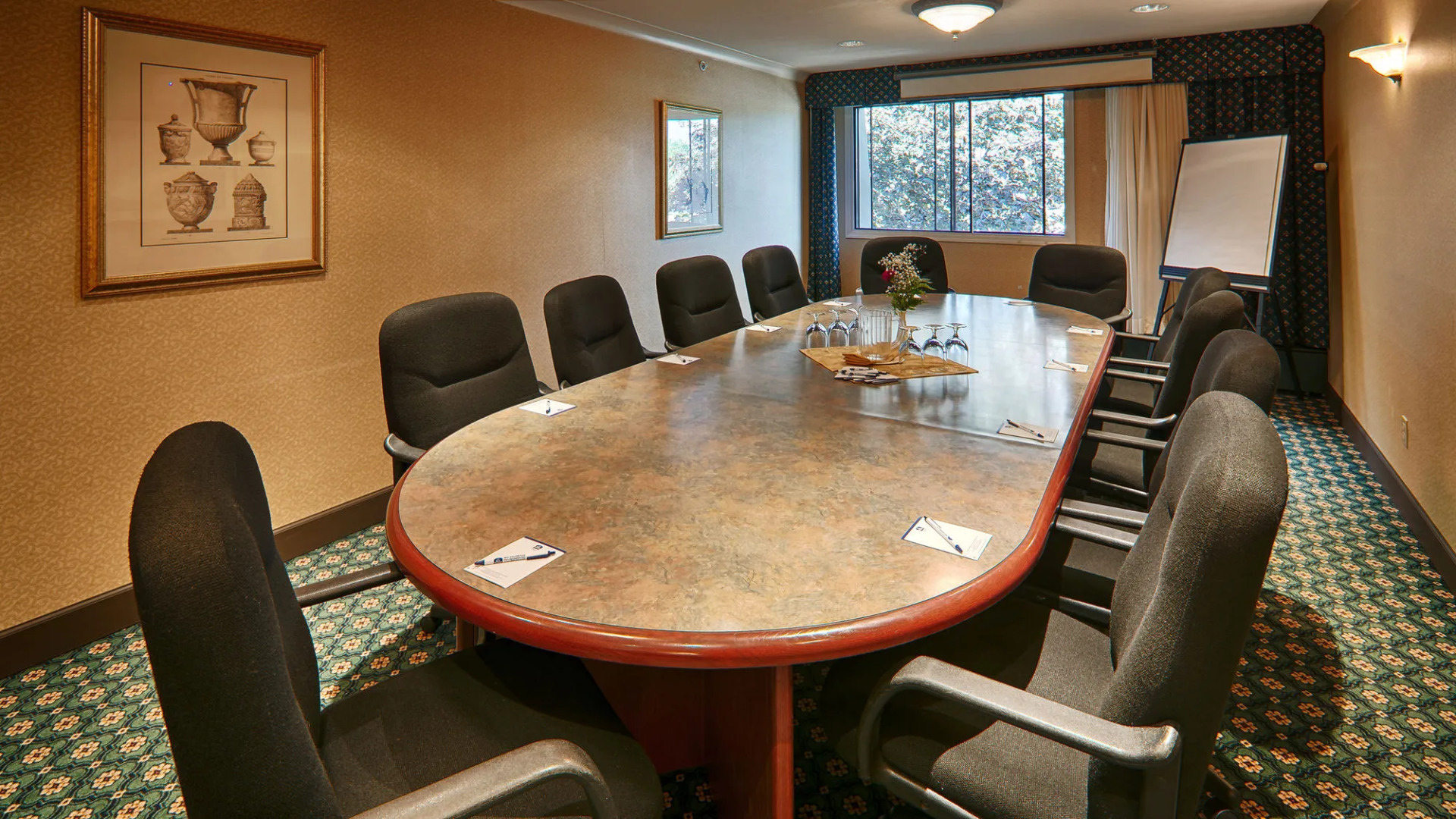 Prestige Vernon Lodge and Conference Centre