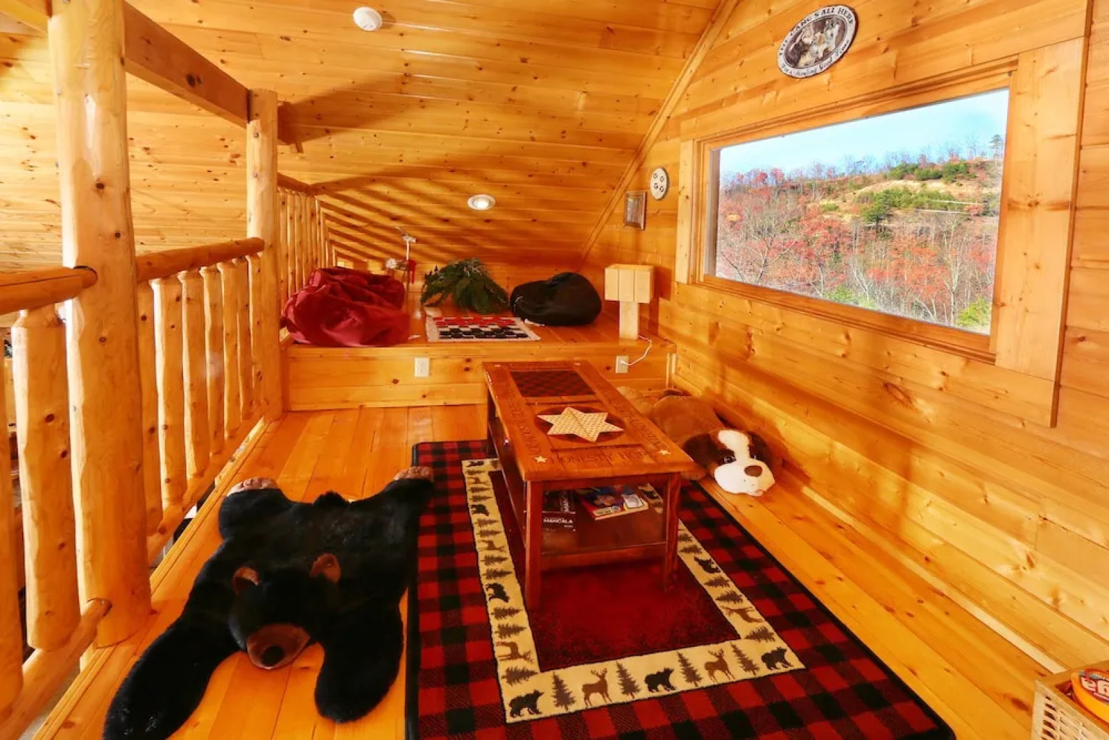 Howling Wolf - One Bedroom Cabin