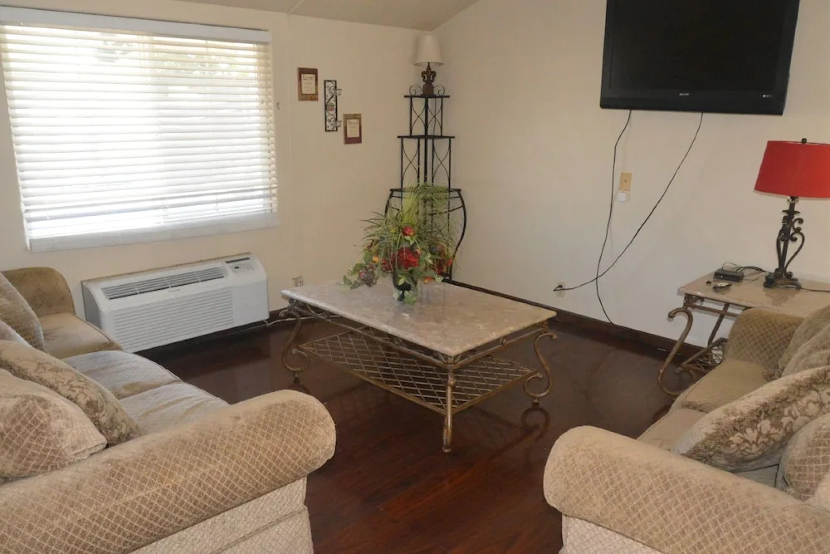 Economy Guest Village and Apartments