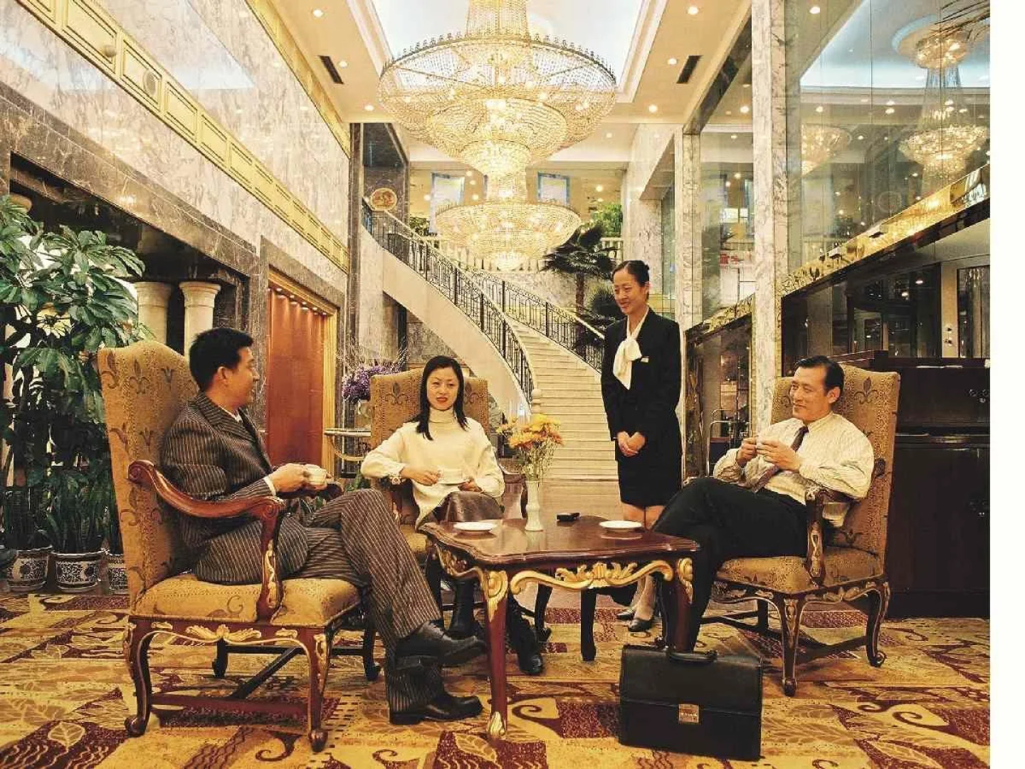 Shijiazhuang International Building Hotel