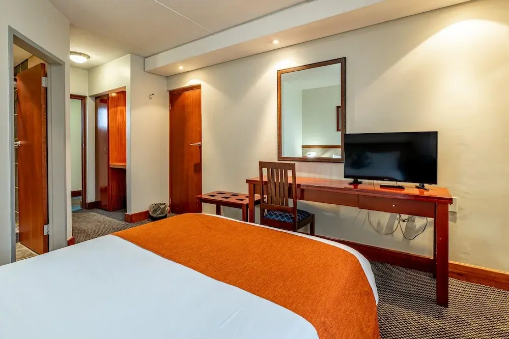 African Sky Hotels - Ermelo Inn