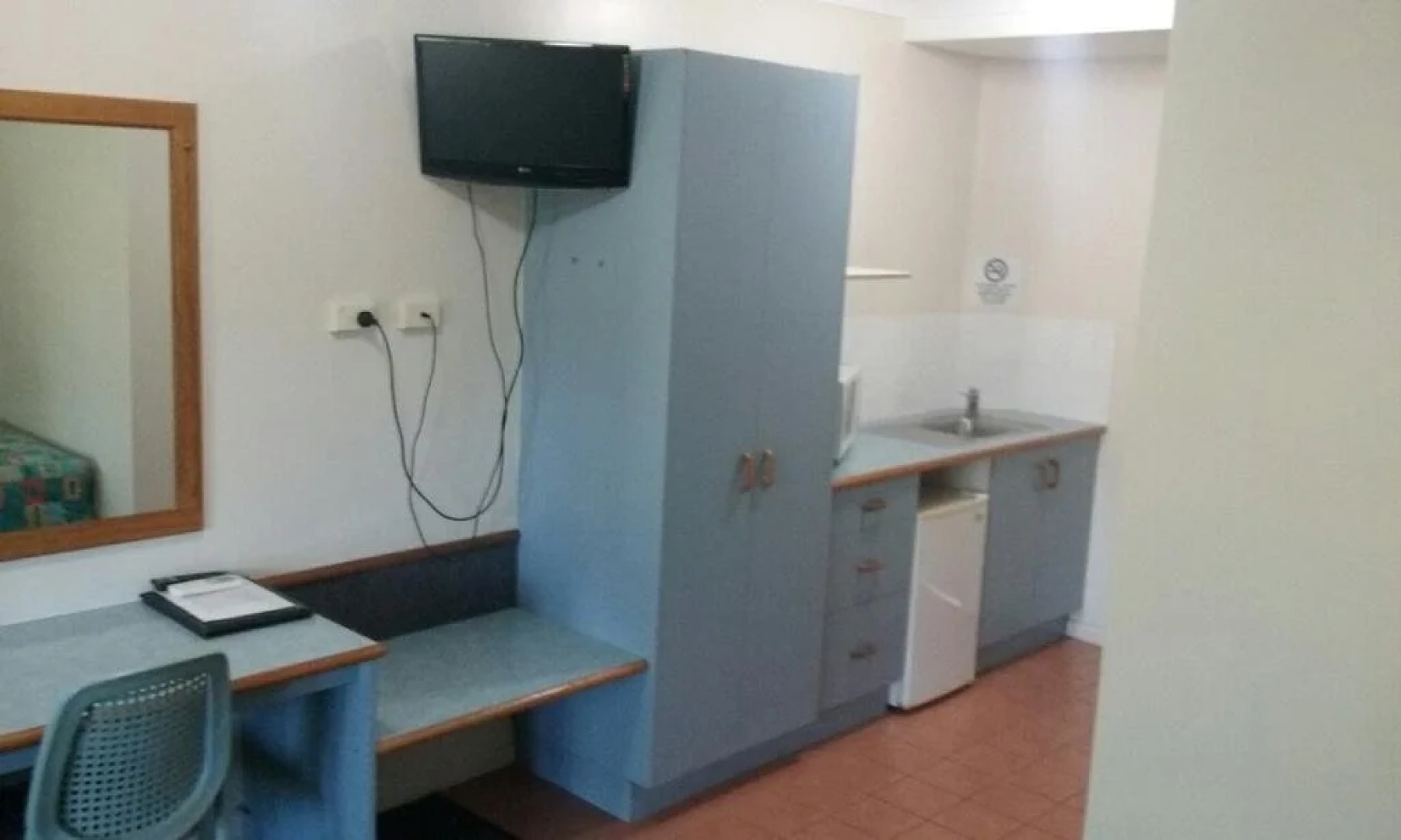 Bushland Beach Tavern