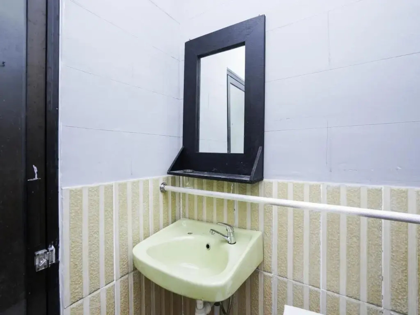 Super Oyo Flagship 1511 Galaxy Inn