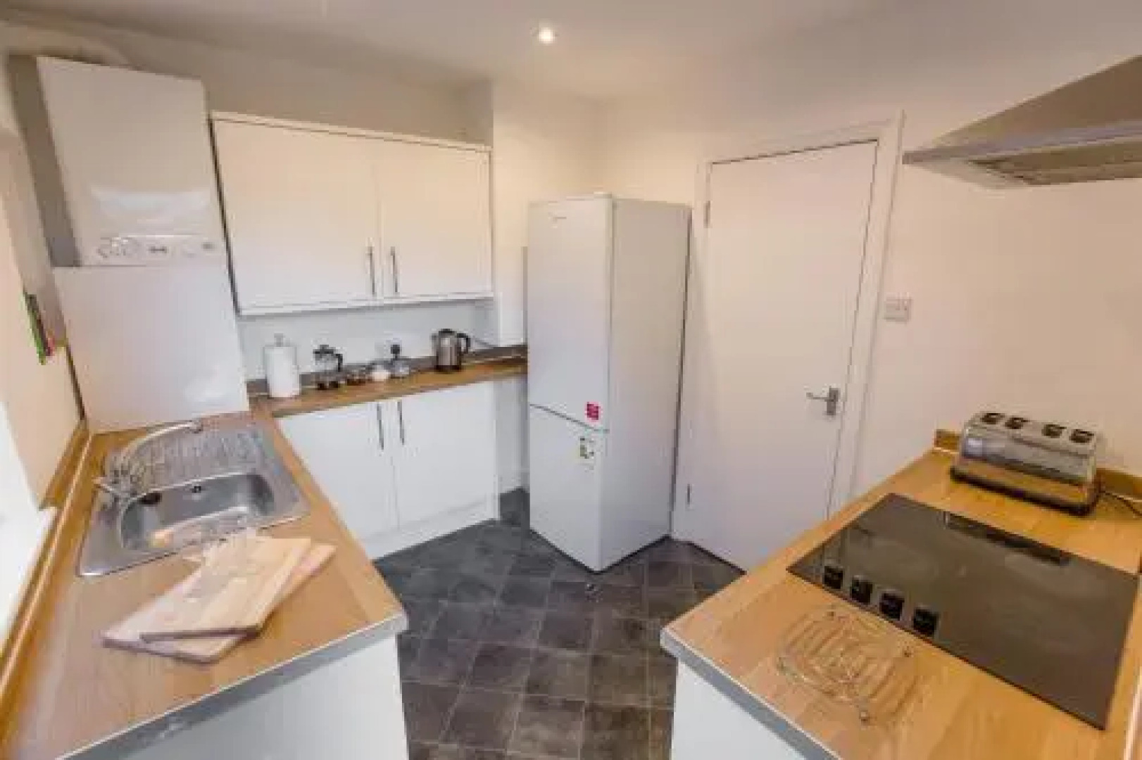 Riverside Executive Apartment