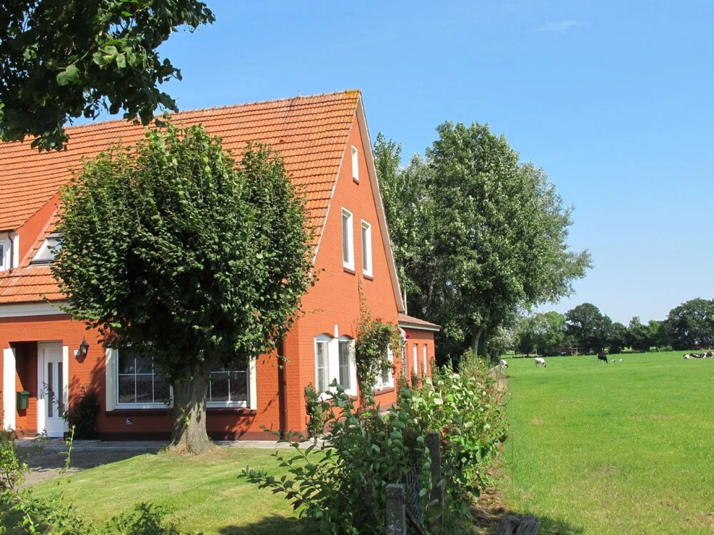 Lavish Holiday Home in Backemoor With In-house Cinema & Wellness Centre