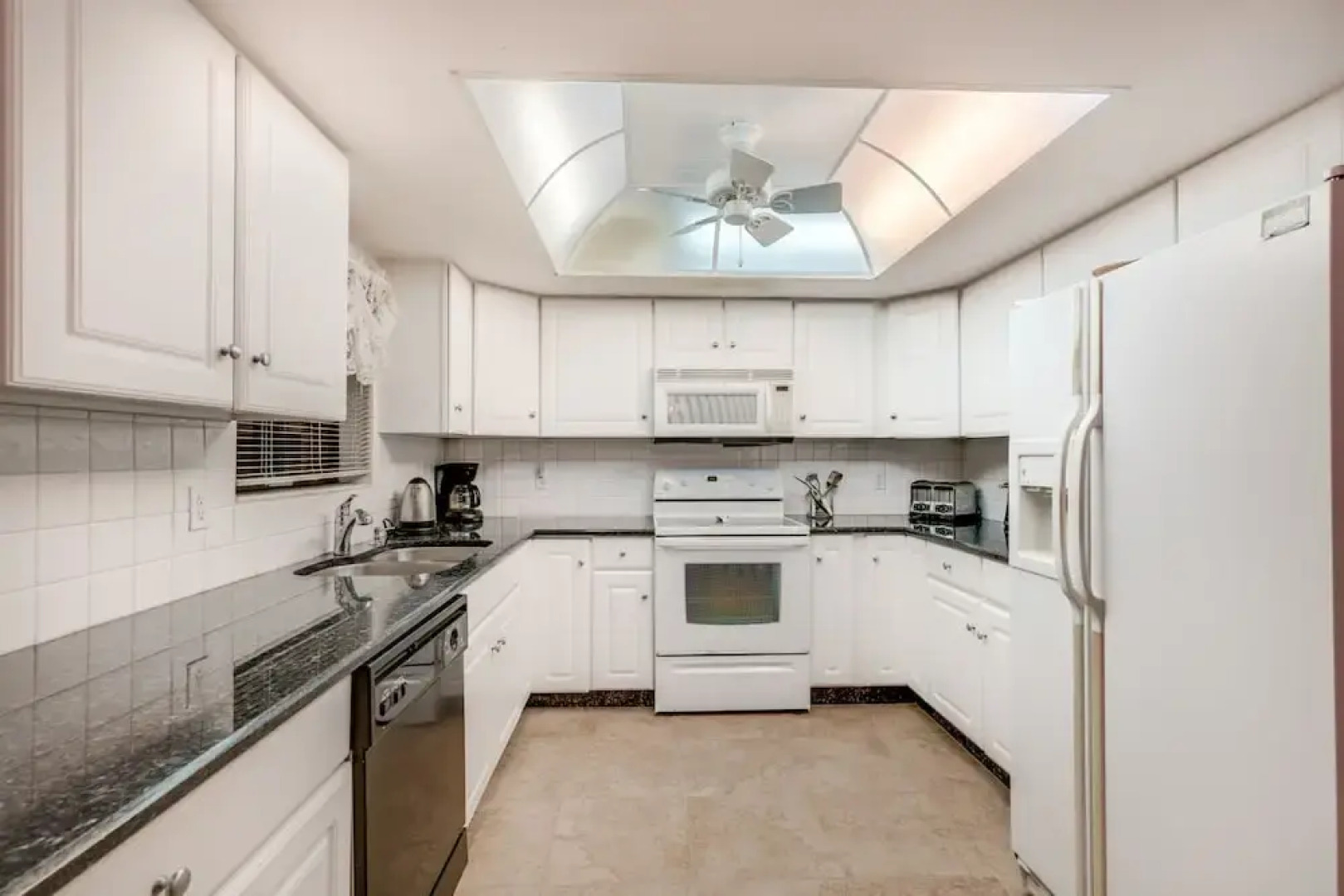 Reflections on the Gulf by Vtrips