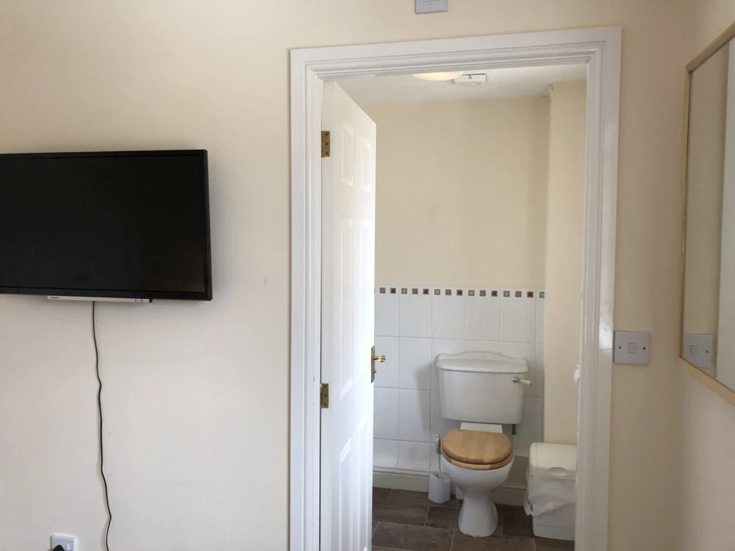 Serviced Luxury Accommodation