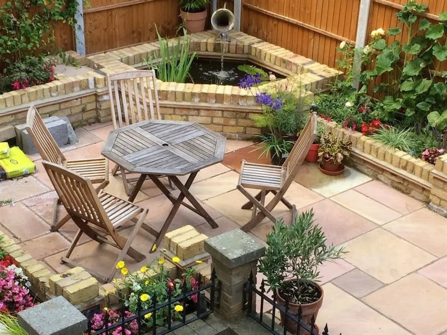 The Gleneagles Guesthouse