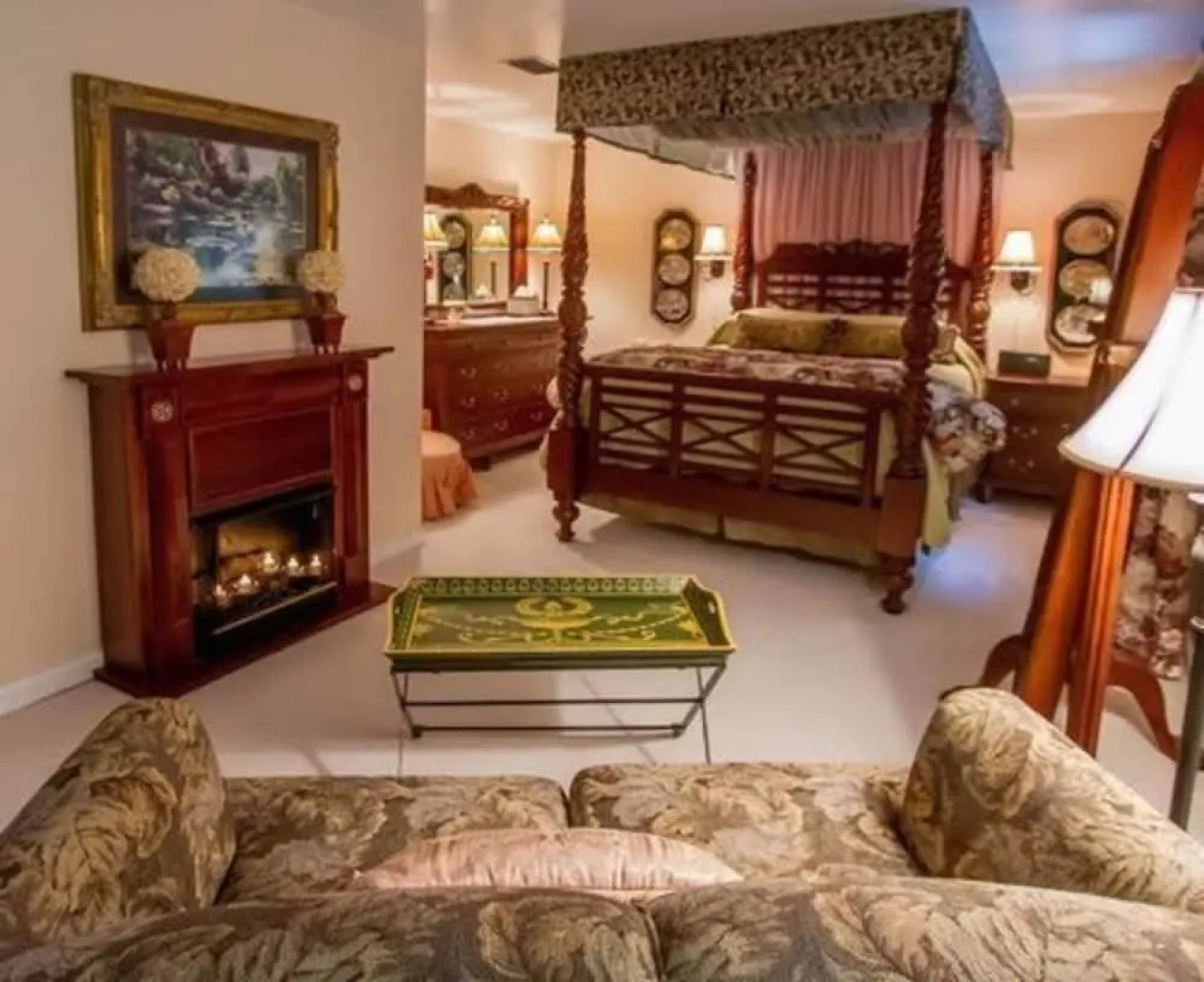 Bald Mountain House Inn at the Wolf Laurel Resort