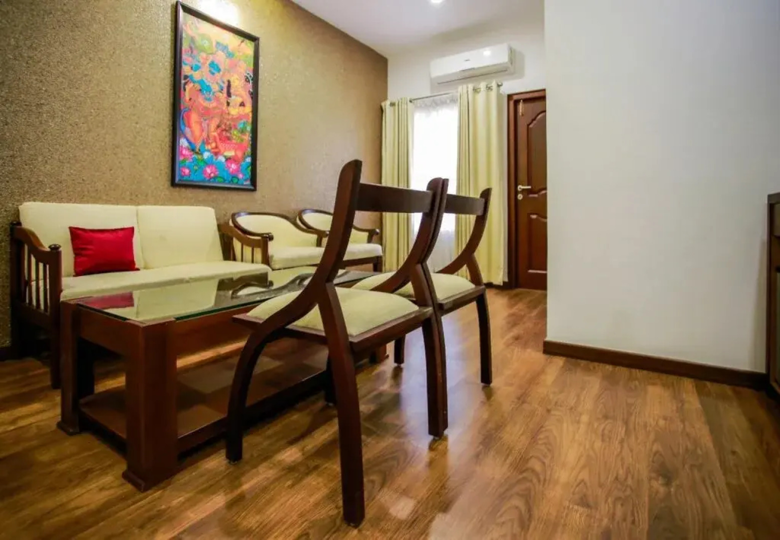 OYO 26692 Alankar Elite Inns